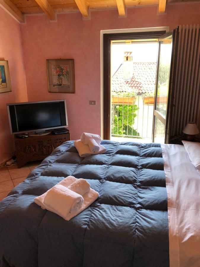 Cascina Cologna Bed and Breakfast Galbiate Exterior foto